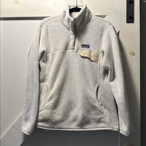 Patagonia Cream Sweatshirt